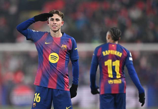 世界杯官方直播软件下载-4-2！亚马尔缺席，莱万抢戏，弗里克神换人，巴萨轻取欧冠弱旅